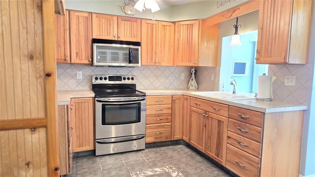 112 SUNNYSIDE STREET NW, Port Charlotte, FL 33952