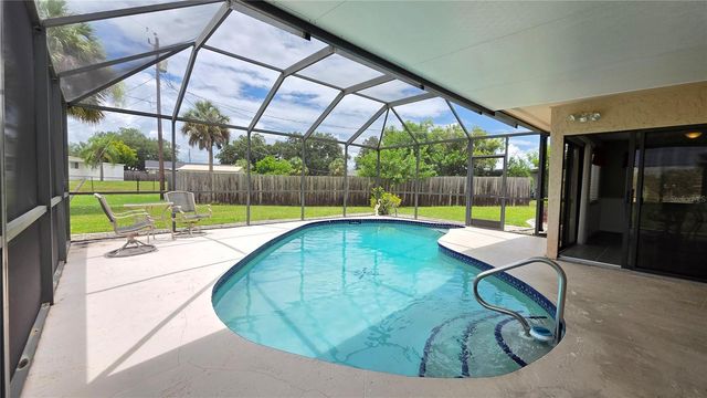 112 SUNNYSIDE STREET NW, Port Charlotte, FL 33952