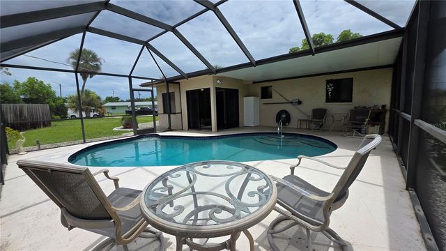 112 SUNNYSIDE STREET NW, Port Charlotte, FL 33952