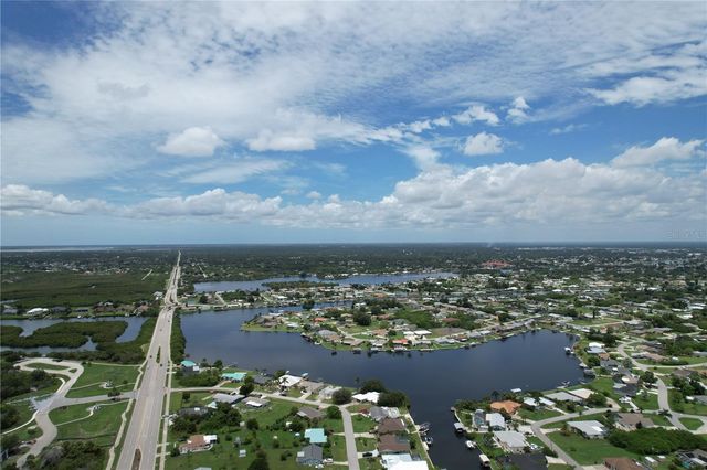 112 SUNNYSIDE STREET NW, Port Charlotte, FL 33952