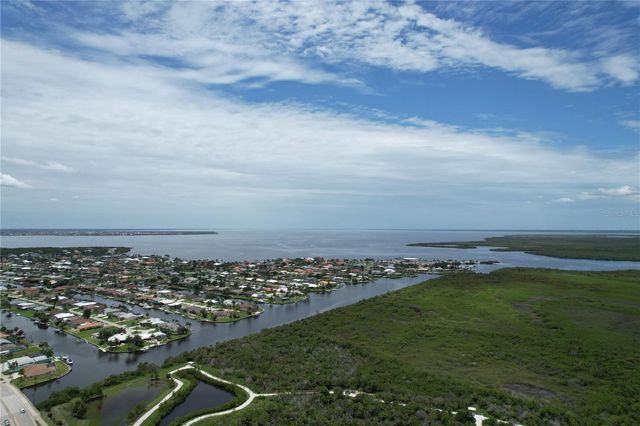112 SUNNYSIDE STREET NW, Port Charlotte, FL 33952