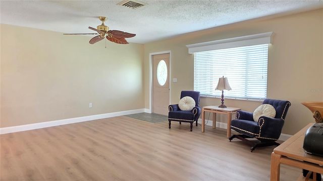 112 SUNNYSIDE STREET NW, Port Charlotte, FL 33952