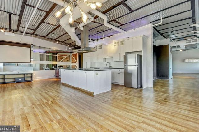 120 Ralph Mcgill Boulevard NE 1304 & 1305, Atlanta, GA 30308