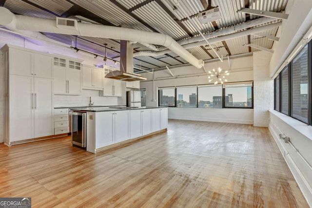 120 Ralph Mcgill Boulevard NE 1304 & 1305, Atlanta, GA 30308