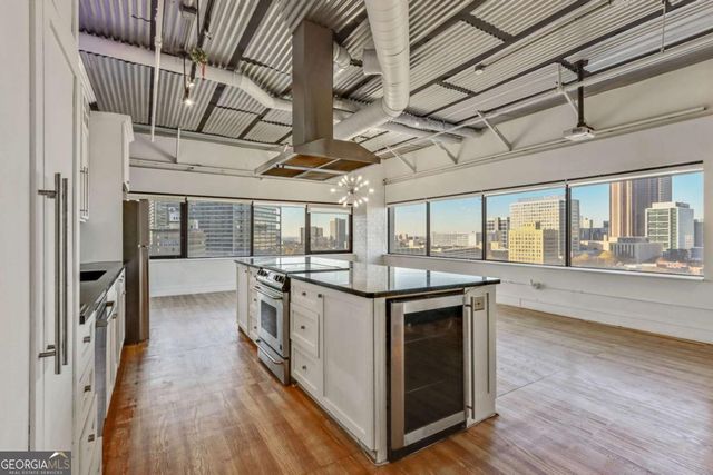 120 Ralph Mcgill Boulevard NE 1304 & 1305, Atlanta, GA 30308