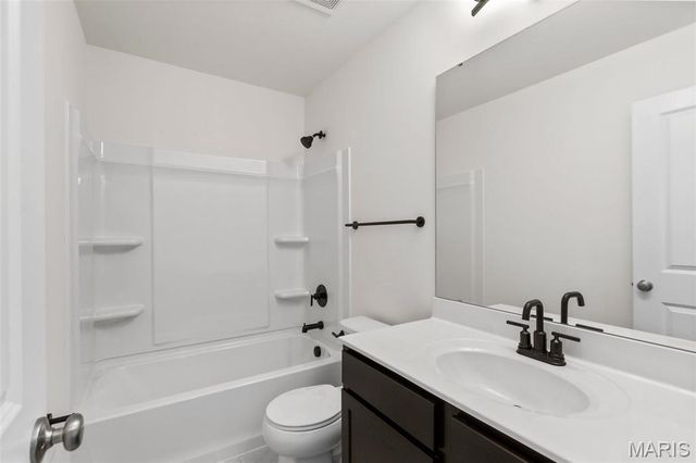 2307 Heatherfield Drive, Rolla, MO 65401