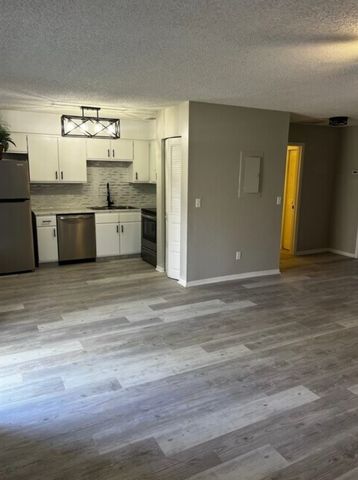 1476 40th Avenue 1, Vero Beach, FL 32960