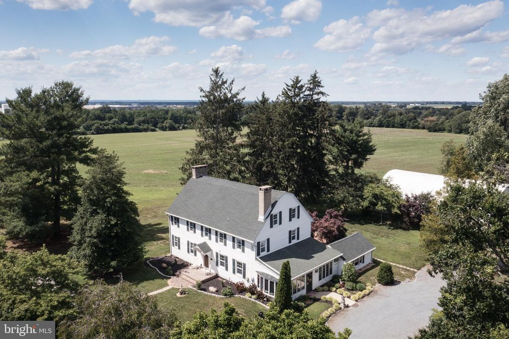 92 WARNER RD, PILESGROVE, NJ 08098 — exterior