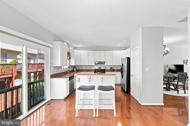 6336 DAKINE CIR, Springfield, VA 22150
