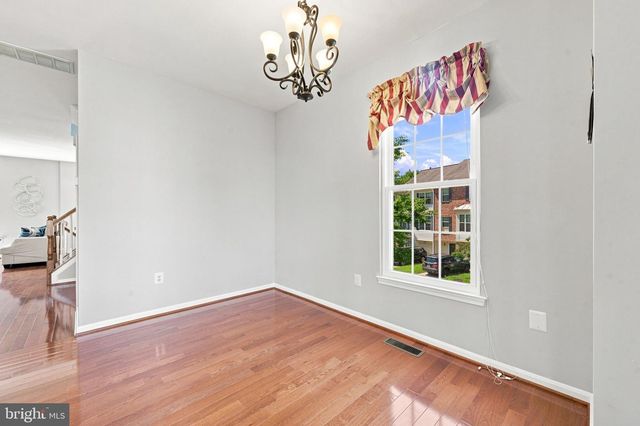 6336 DAKINE CIR, Springfield, VA 22150