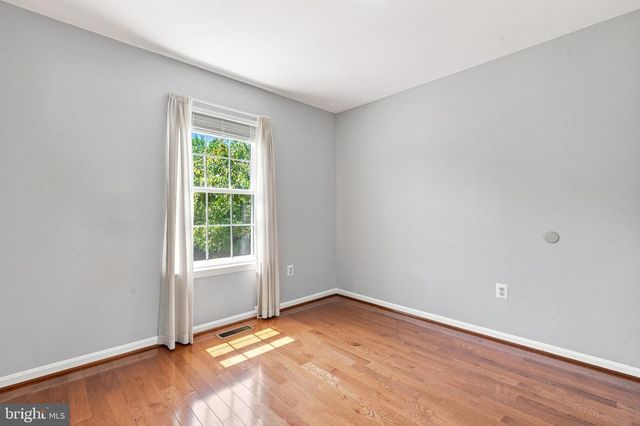 6336 DAKINE CIR, Springfield, VA 22150