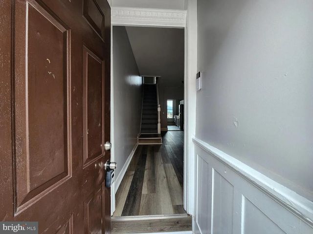 809 N CURLEY ST, Baltimore, MD 21205