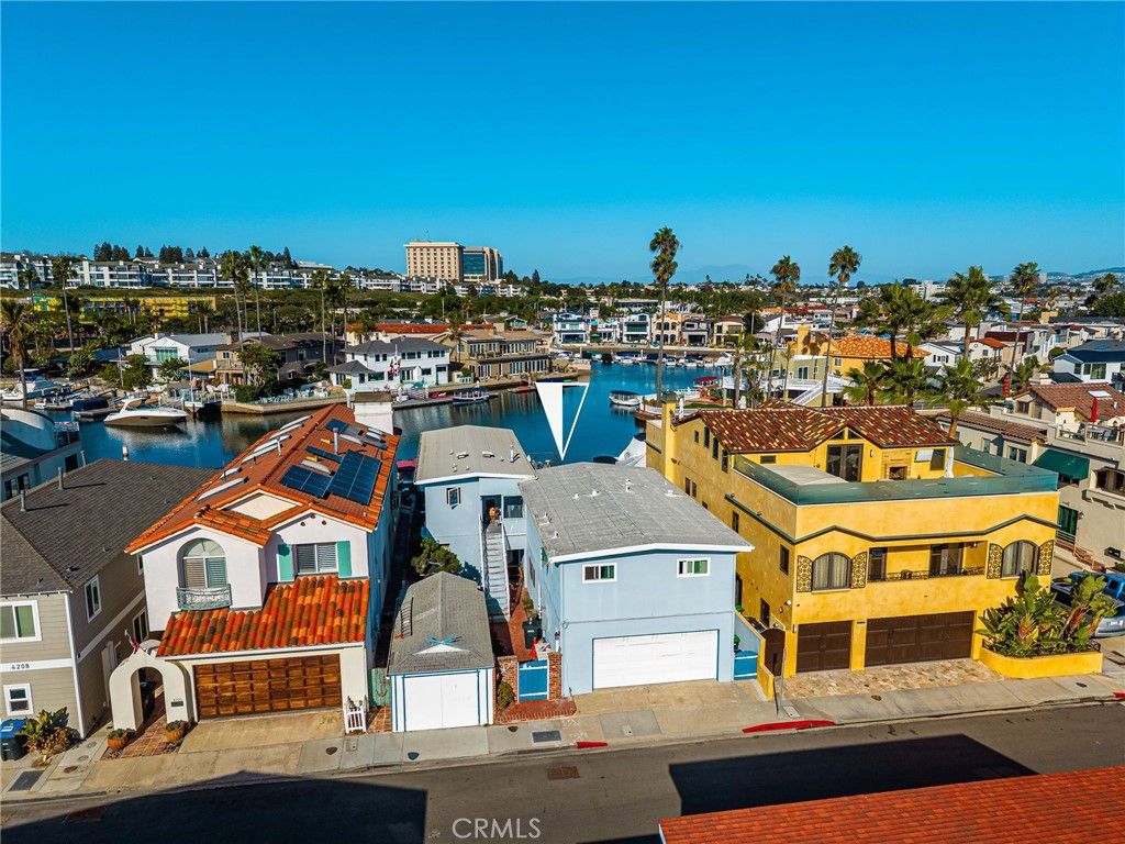 4204 River Avenue, Newport Beach, CA 92663 — exterior