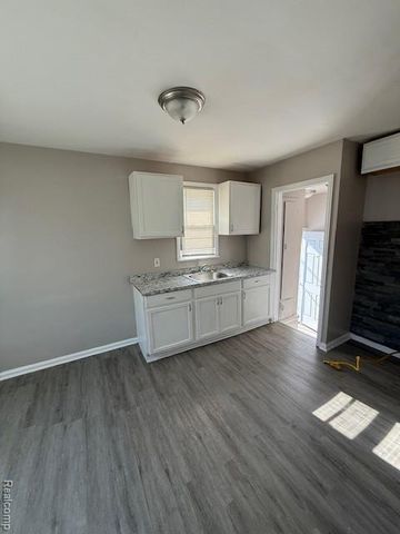 18403 Conley Street, Detroit, MI 48234