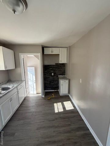 18403 Conley Street, Detroit, MI 48234