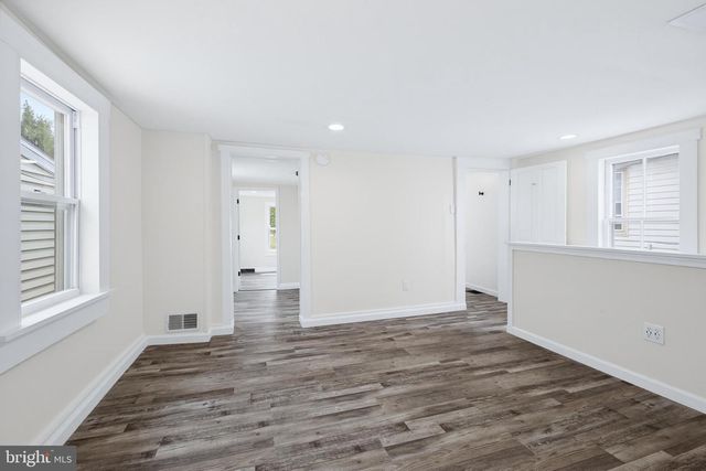 116 W MAIN ST, Mount Joy, PA 17552
