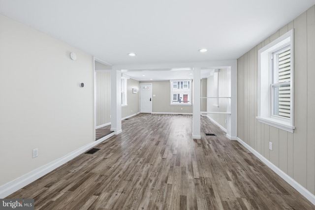 116 W MAIN ST, Mount Joy, PA 17552