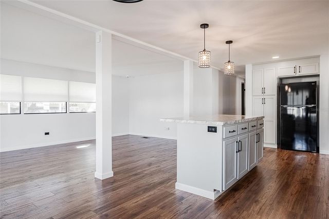 511 LAZY LAKE DRIVE W, Lakeland, FL 33801