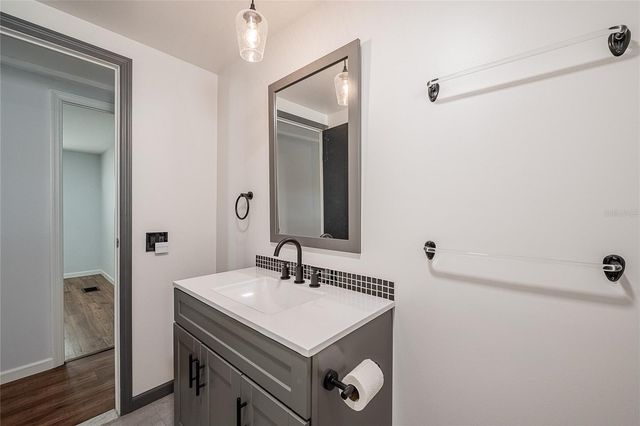 511 LAZY LAKE DRIVE W, Lakeland, FL 33801