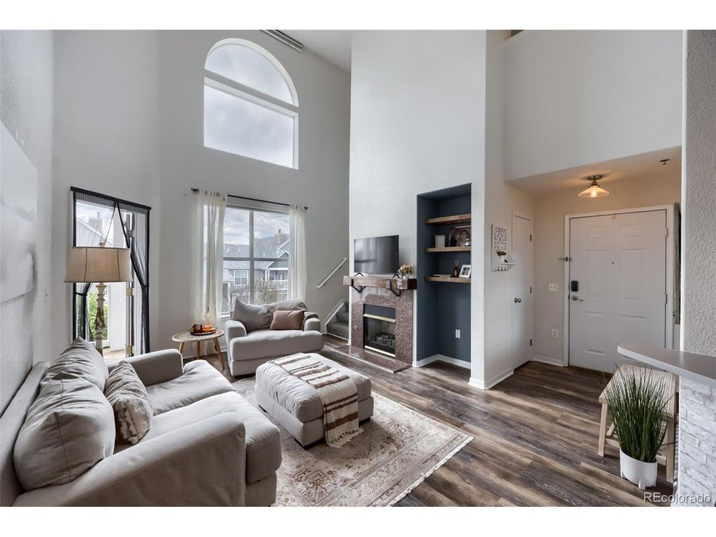 6021 Castlegate Dr E32, Castle Rock, CO 80108