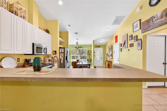 5520 Phillips ST, Bokeelia, FL 33922