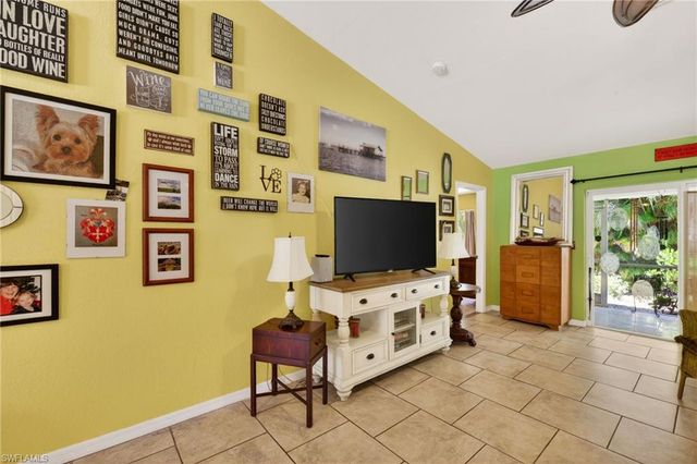 5520 Phillips ST, Bokeelia, FL 33922