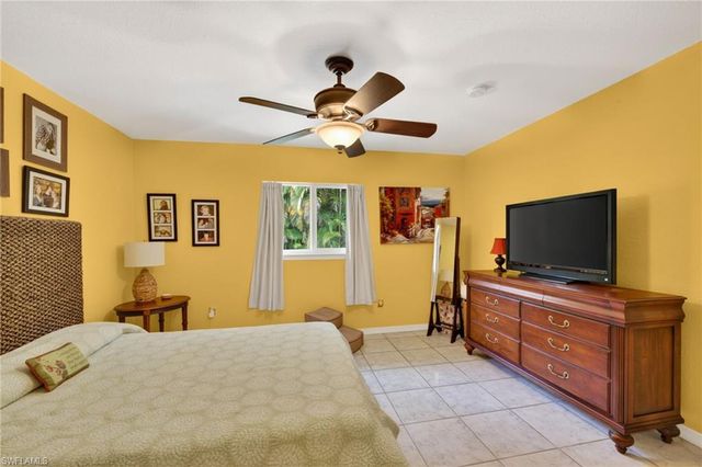 5520 Phillips ST, Bokeelia, FL 33922