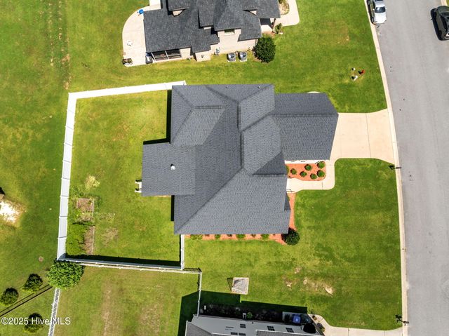 133 Blackwater Drive, Winterville, NC 28590