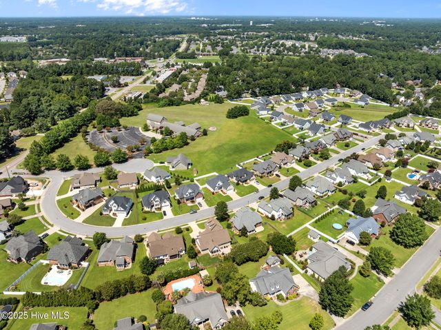 133 Blackwater Drive, Winterville, NC 28590