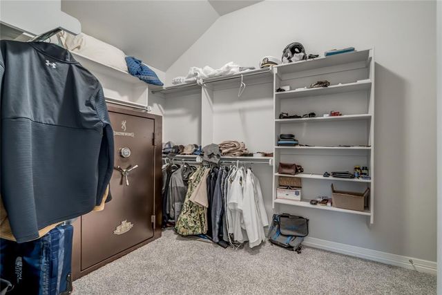 9113 Anaum Lane, Yukon, OK 73099