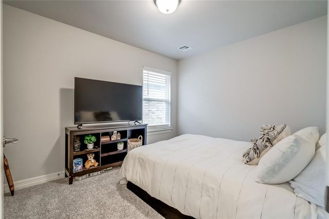 9113 Anaum Lane, Yukon, OK 73099