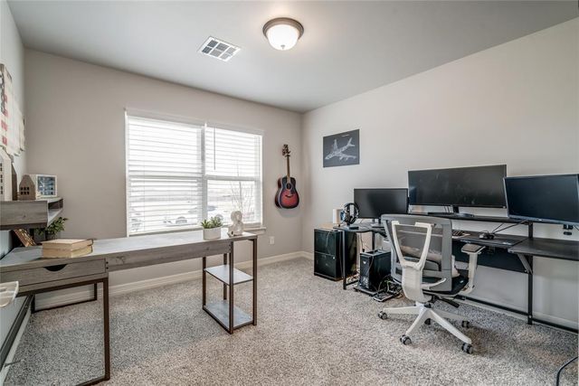 9113 Anaum Lane, Yukon, OK 73099