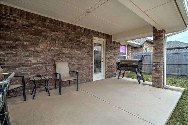 9113 Anaum Lane, Yukon, OK 73099