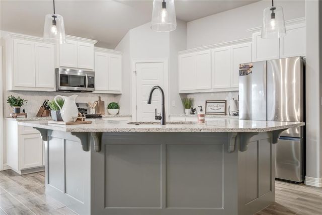 9113 Anaum Lane, Yukon, OK 73099