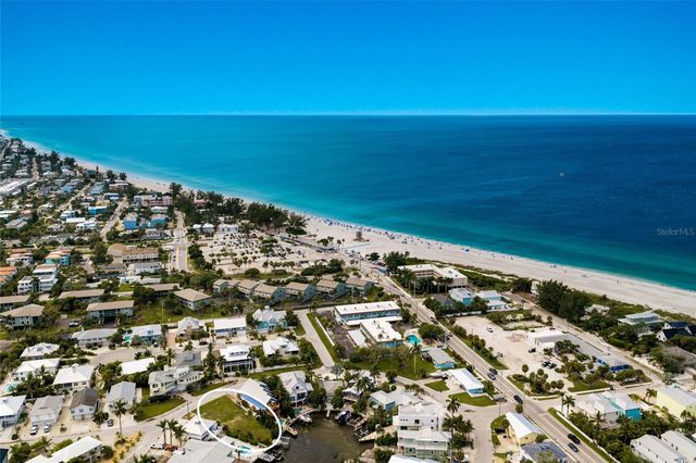 214 S HARBOR DRIVE, Holmes Beach, FL 34217