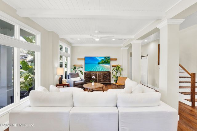 117 INDIAN HAMMOCK Lane, Ponte Vedra Beach, FL 32082