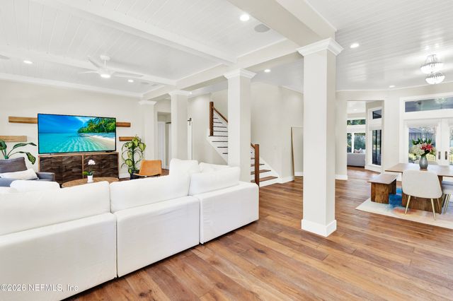 117 INDIAN HAMMOCK Lane, Ponte Vedra Beach, FL 32082