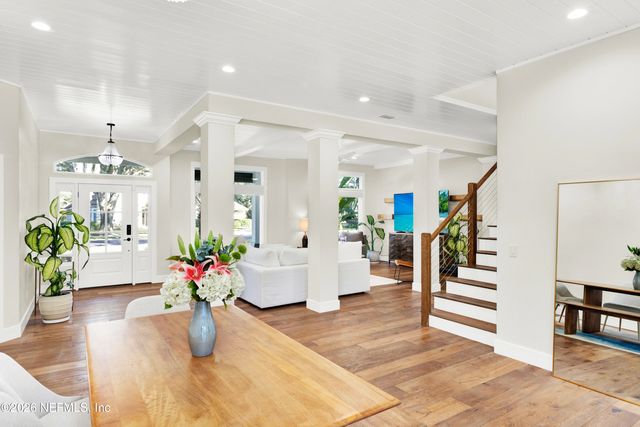 117 INDIAN HAMMOCK Lane, Ponte Vedra Beach, FL 32082