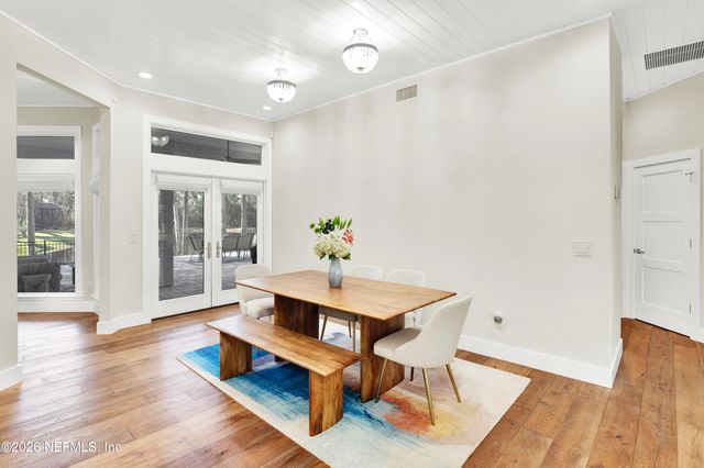 117 INDIAN HAMMOCK Lane, Ponte Vedra Beach, FL 32082