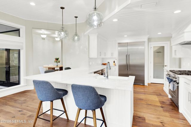 117 INDIAN HAMMOCK Lane, Ponte Vedra Beach, FL 32082