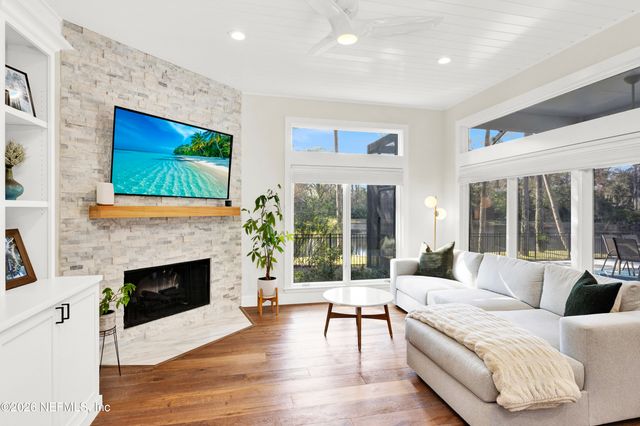 117 INDIAN HAMMOCK Lane, Ponte Vedra Beach, FL 32082