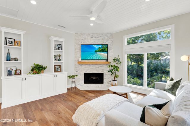 117 INDIAN HAMMOCK Lane, Ponte Vedra Beach, FL 32082