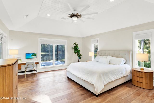 117 INDIAN HAMMOCK Lane, Ponte Vedra Beach, FL 32082