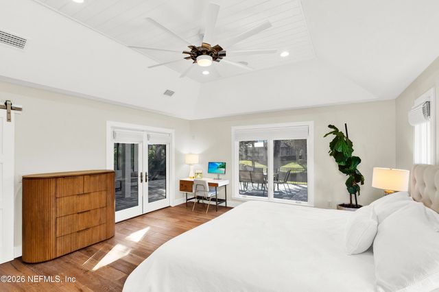 117 INDIAN HAMMOCK Lane, Ponte Vedra Beach, FL 32082