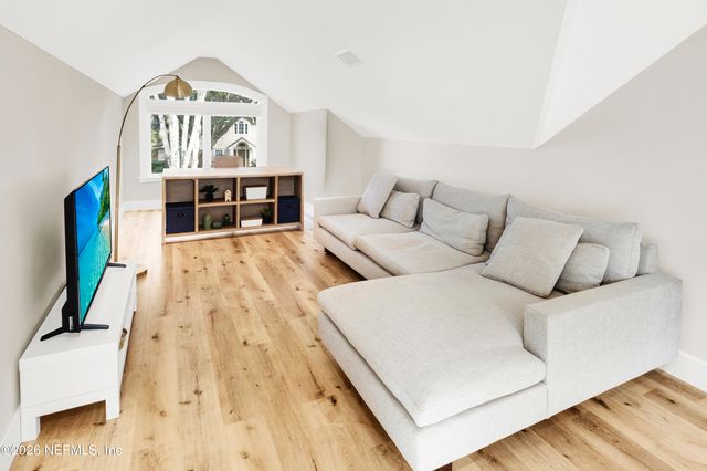 117 INDIAN HAMMOCK Lane, Ponte Vedra Beach, FL 32082