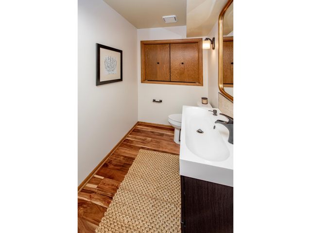13900 Hill Ridge Drive, Hopkins, MN 55305