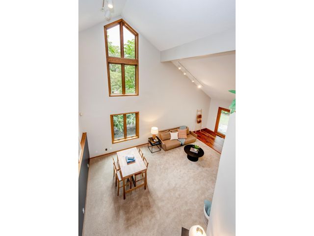 13900 Hill Ridge Drive, Hopkins, MN 55305
