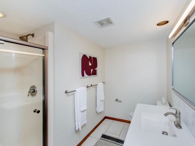 13900 Hill Ridge Drive, Hopkins, MN 55305