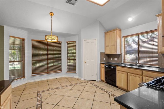 10000 Brantley BND, Austin, TX 78748