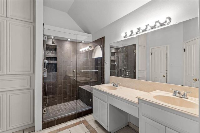 10000 Brantley BND, Austin, TX 78748
